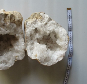 Selling White Quartz Geodes